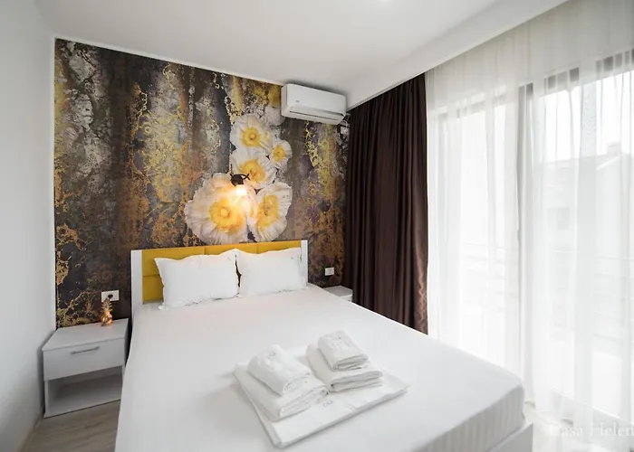 Casa Helena 3* אפורי נורד