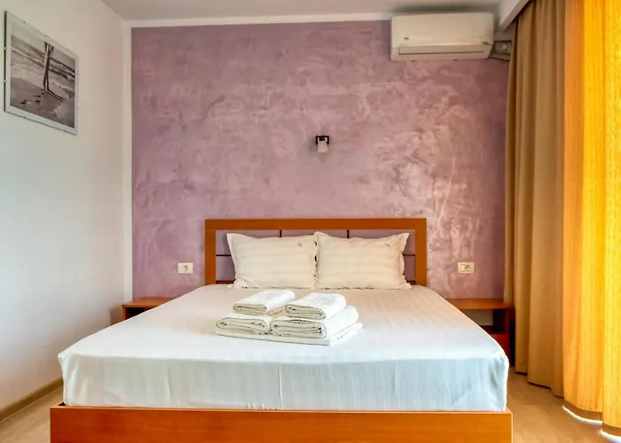 Casa Helena בית הארחה 3*