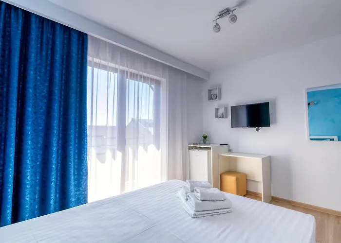 Casa Helena בית הארחה 3*