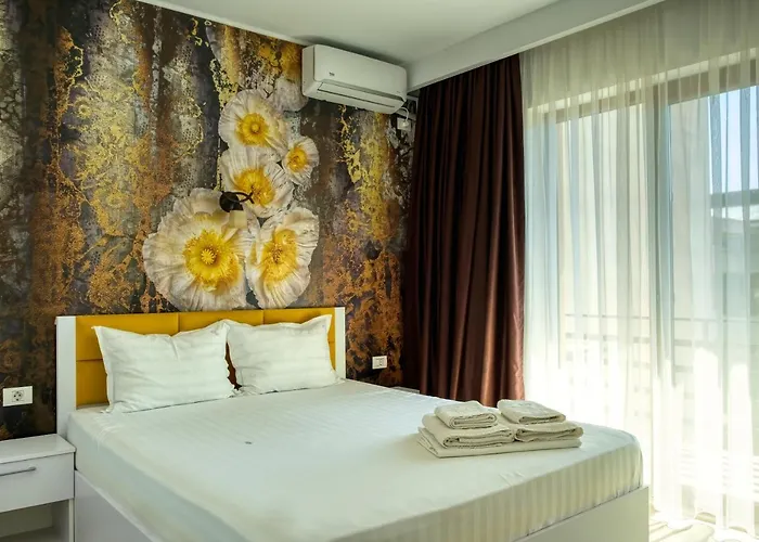 Casa Helena 3* אפורי נורד